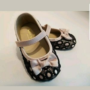 Kate Spade lace Mary Jane with bow size 3